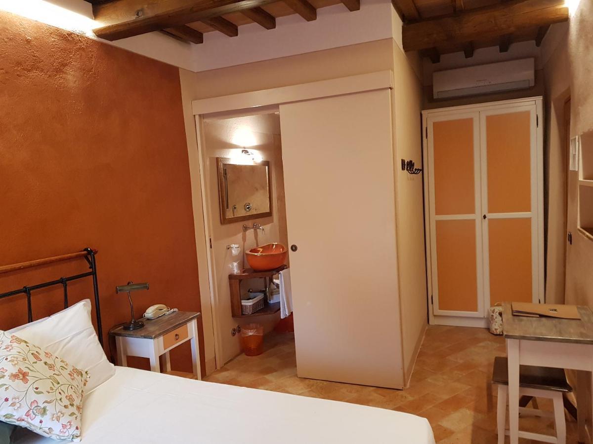 Molino Di Foci Guest House San Gimignano Bagian luar foto