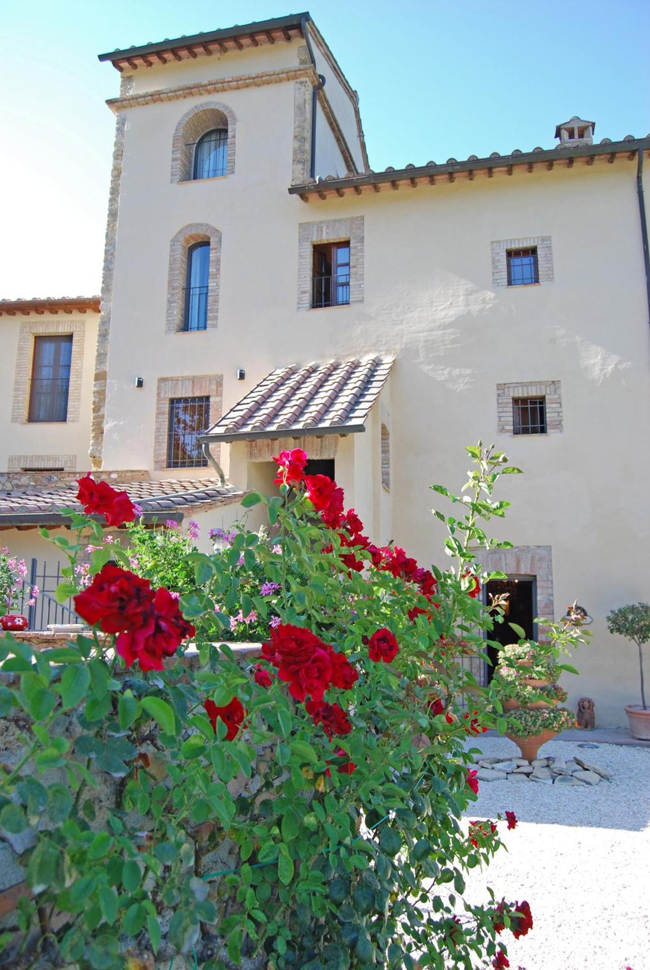 Molino Di Foci Guest House San Gimignano Bagian luar foto