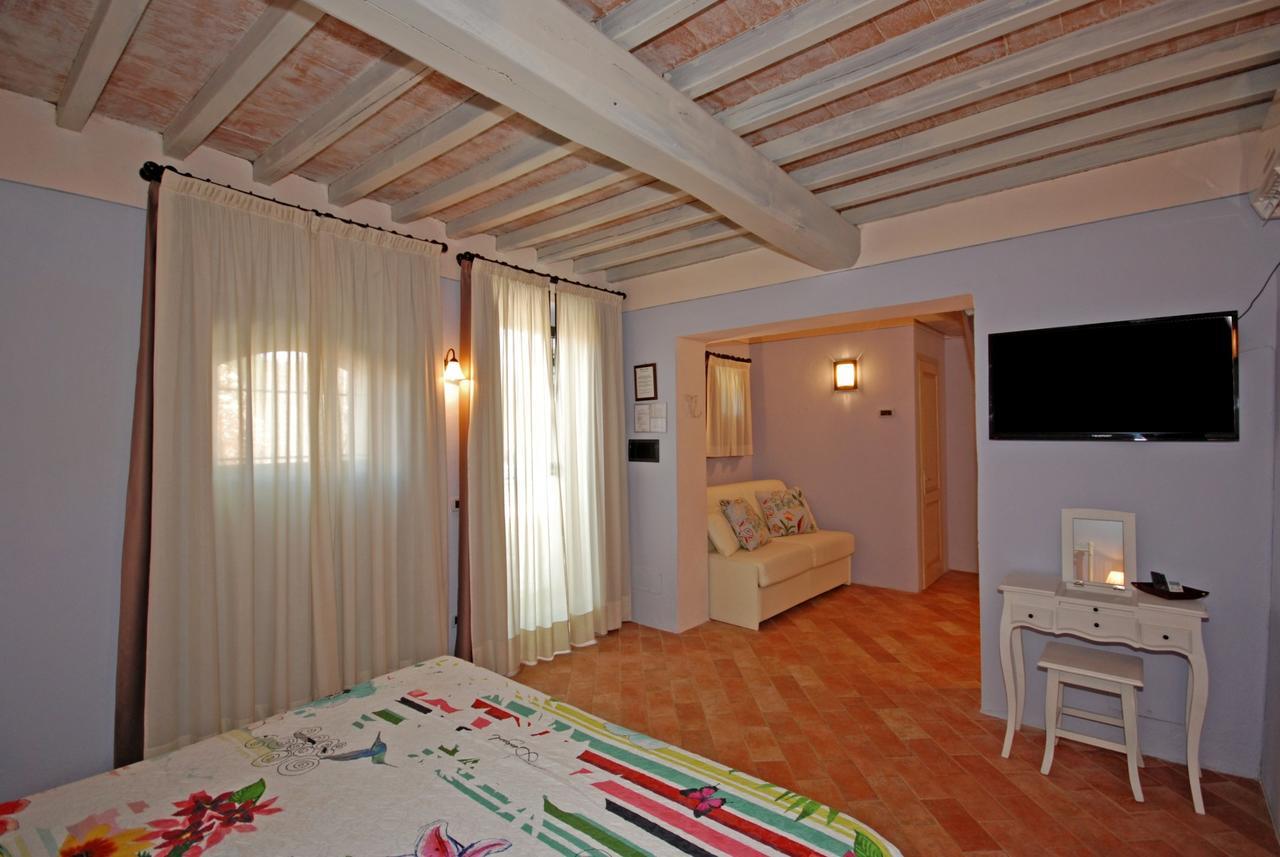 Molino Di Foci Guest House San Gimignano Bagian luar foto
